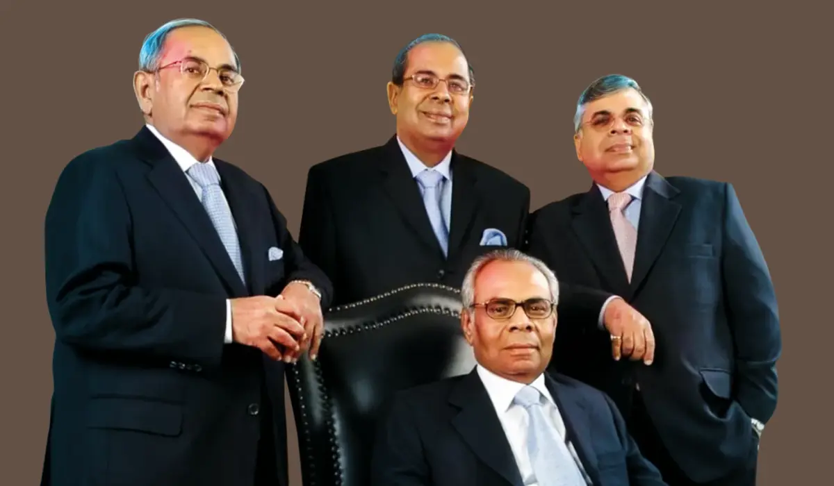Gopichand Hinduja and Family